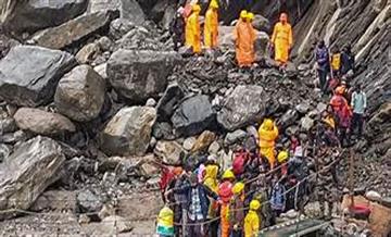 Bisforana:40-pilgrims-returning-from-Kedarnath-safely-rescued