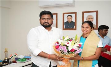 Bisforana:Odisha-sportsperson-Srabani-Nanda-felicitated-by-Odisha-Sports-and-Youth-Services-Department